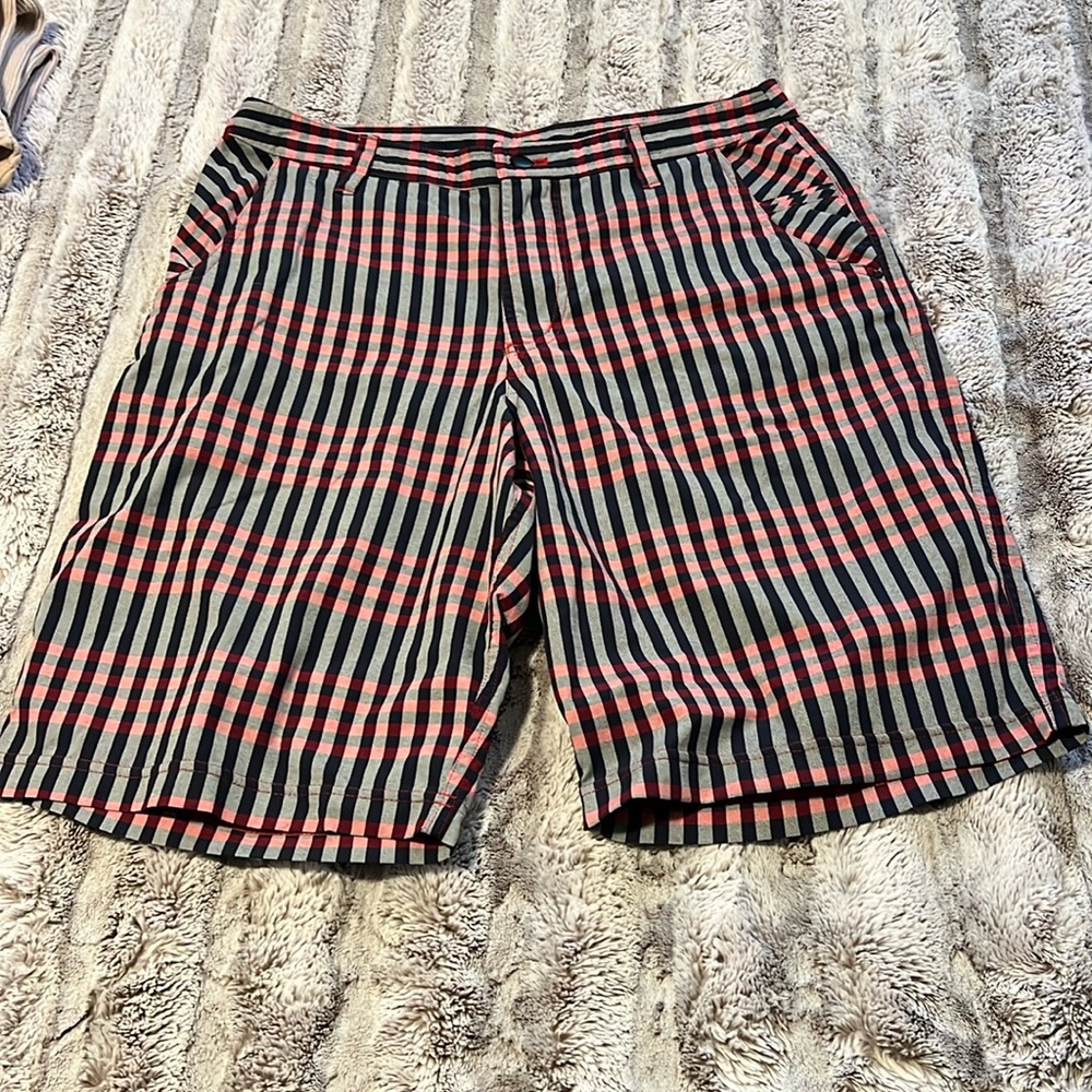Mens lululemon chino shorts size 34, red/blue